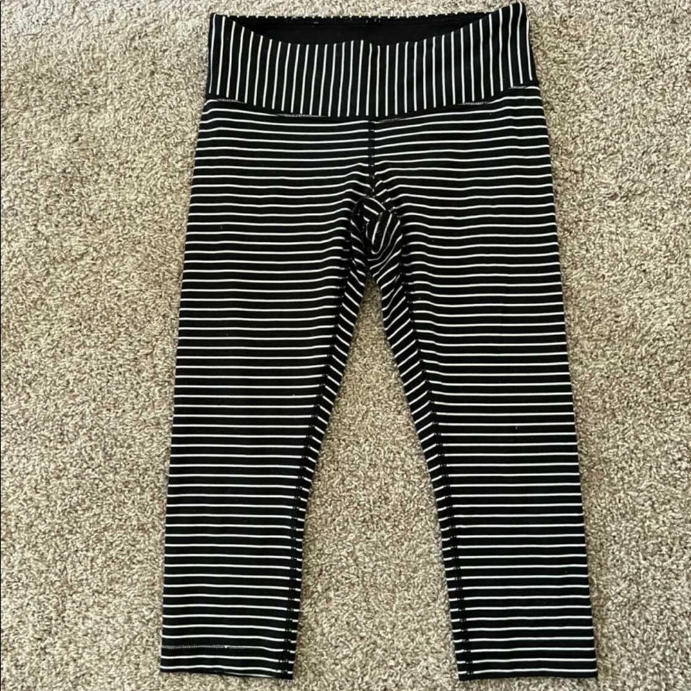 Lulu lemon cropped leggings